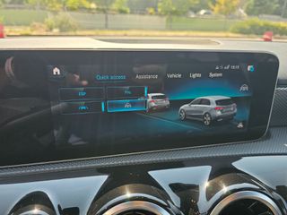 Mercedes-Benz A 180 2019 d 116ps DCT-7G Progressive Edition / ΑΥΤΟΜΑΤΟ / CAMERA / ACC-thumb-32