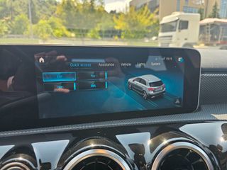 Mercedes-Benz A 180 2019 d 116ps DCT-7G Progressive Edition / ΑΥΤΟΜΑΤΟ / CAMERA / ACC-thumb-34