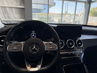 Mercedes-Benz GLC 300 2021-thumb-4