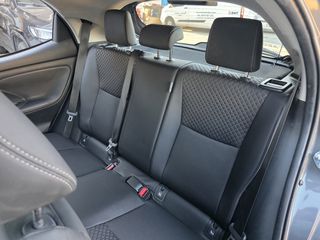 Toyota Yaris 2025 HYBRID 116ps  Δεματινο σαλονι/AUTO/NAVI-CAMERA/Ελληνικο-thumb-24