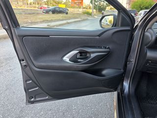 Toyota Yaris 2025 HYBRID 116ps  Δεματινο σαλονι/AUTO/NAVI-CAMERA/Ελληνικο-thumb-25