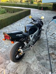Honda CBR 900RR Fireblade 1999-thumb-1