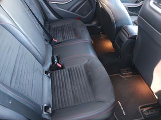 Mercedes-Benz CLA 180 2016 AMG LINE F1-thumb-46