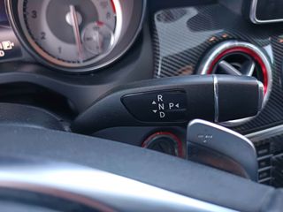 Mercedes-Benz CLA 180 2016 AMG LINE F1-thumb-58