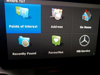 Mercedes-Benz CLA 180 2016 AMG LINE F1-thumb-68