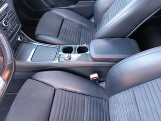 Mercedes-Benz CLA 180 2016 AMG LINE F1-thumb-39