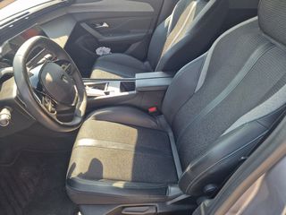 Peugeot 308 2022-thumb-16