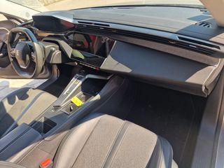 Peugeot 308 2022-thumb-17