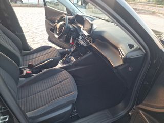 Peugeot 2008 2021-thumb-66