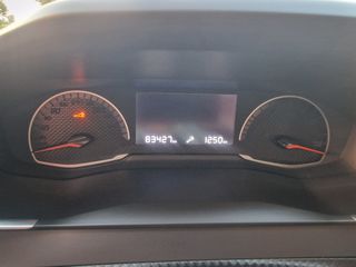 Peugeot 2008 2021-thumb-70