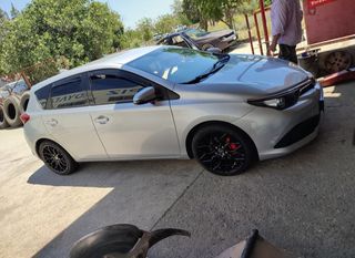 Toyota Auris 2016 1.4 D-4D
