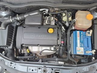 Opel Astra 2007 GTC 1.6 SPORT 115HP-thumb-8