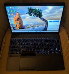 DELL Latitude 5500,15.6'', i5 8265U, 256GB NVMe SSD,16GB RAM, WebCam,FULL HD, HDMI,DP,LTE,Win.11pro