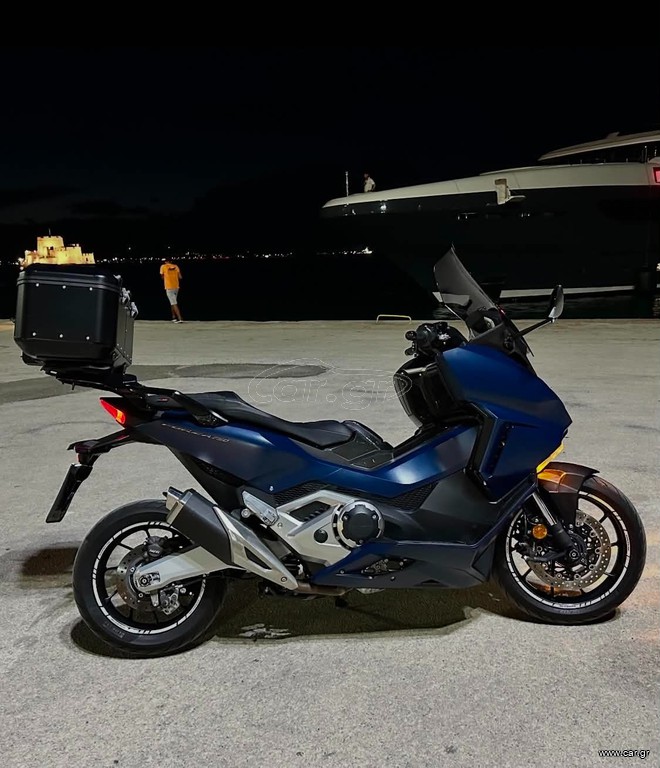 Honda Forza 750 2022 FORZA 750