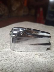 ZΗΤΕΙΤΑΙ Ronson Varaflame Vintage 50's - 60's