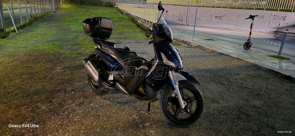 Piaggio Beverly 350 2012