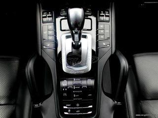 Porsche Cayenne 2012 GTS-thumb-6