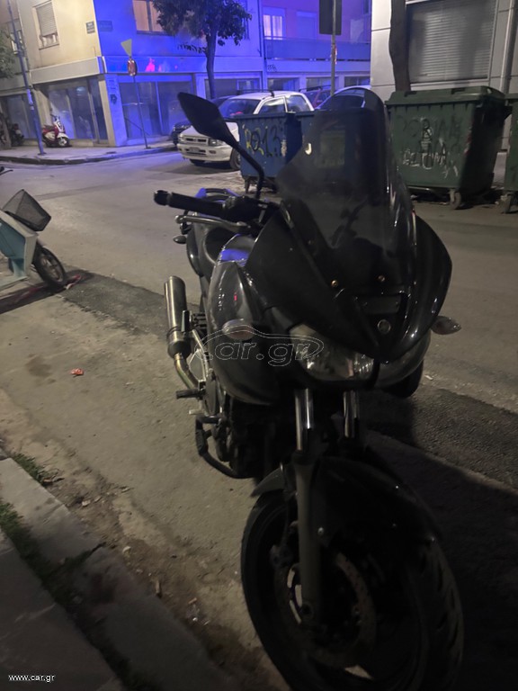 Μηχανή Δρόμου 2012 Tdm900