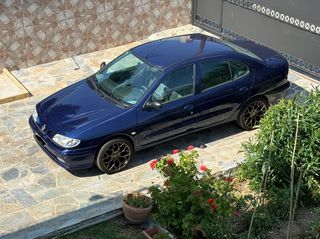 Renault Megane 1999 MEGANE 1.4 16V 114000χλμ γνησια-thumb-11