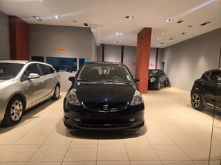 Honda Jazz 2006 Ελληνική αντιπροσωπείασ σε άψογη κατάσταση
