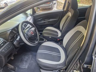 Fiat Punto Evo 2010-thumb-8