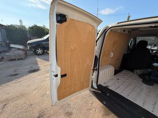 Κλούβα Peugeot 2011 BIPPER-thumb-7
