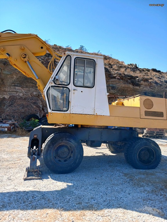 Εκσκαφέας Με Λάστιχα O & K 1980 MH6C