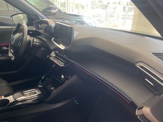 Peugeot 2008 2024 GT-thumb-10