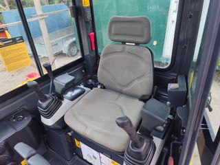 Εκσκαφάκι (διαβολάκι) Komatsu 2021 PC26MR-3-thumb-5