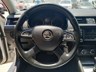 Skoda Octavia 2015 ΕΛΛΗΝΙΚΟ COMBI 1.6 TDI PAZAROPOULOS-thumb-11