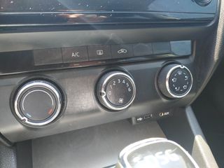 Skoda Octavia 2015 ΕΛΛΗΝΙΚΟ COMBI 1.6 TDI PAZAROPOULOS-thumb-17