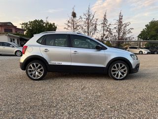 Volkswagen Polo 2015 CROSS 1.4 AUTOMATIC-thumb-5