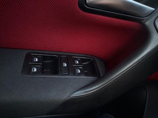 Volkswagen Polo 2015 CROSS 1.4 AUTOMATIC-thumb-28