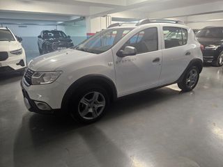 Dacia Sandero 2018 STEPWAY-thumb-1