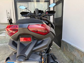 Yamaha XMAX 300 Tech Max 2024-thumb-7