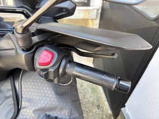 Yamaha XMAX 300 Tech Max 2024-thumb-15