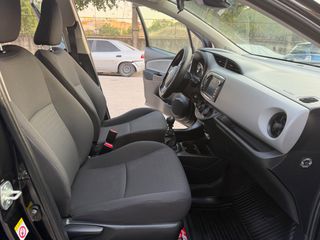 Toyota Yaris 2018 1.5 STYLE SELECTION-thumb-25