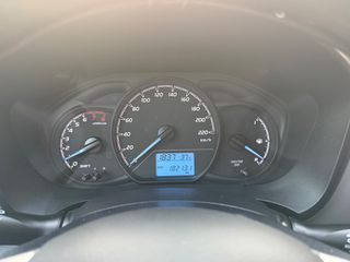Toyota Yaris 2018 1.5 STYLE SELECTION-thumb-32