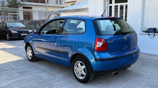 Volkswagen Polo 2002-thumb-2