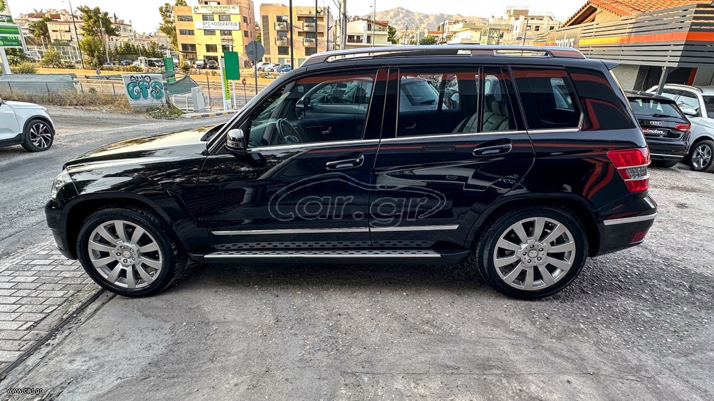 Mercedes-Benz GLK 300 thumbnail 5