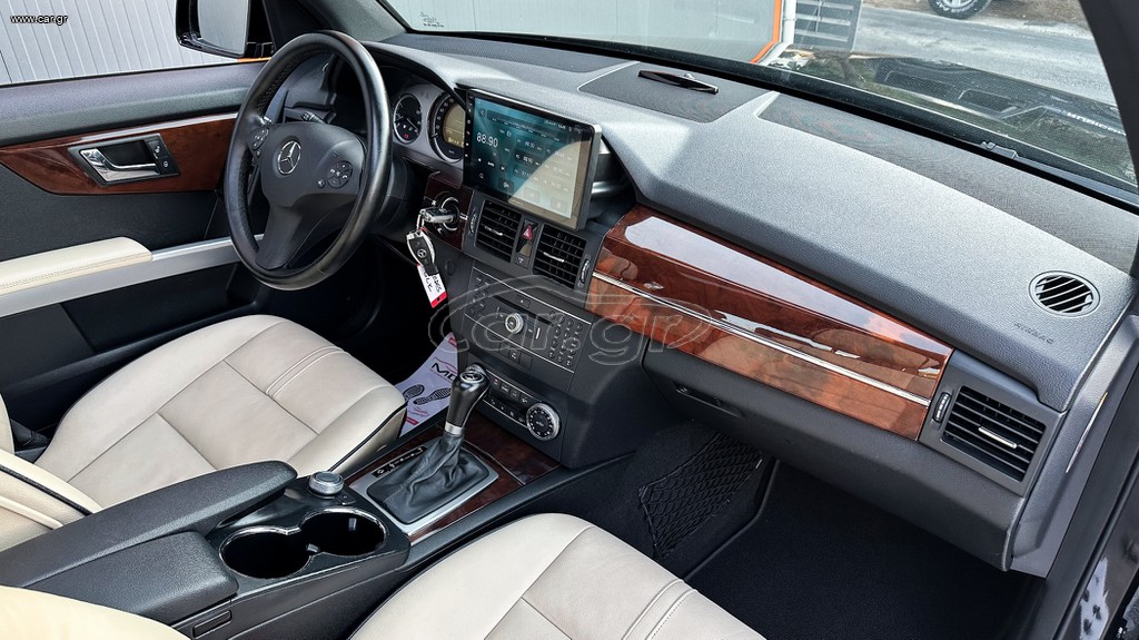 Mercedes-Benz GLK 300 thumbnail 14