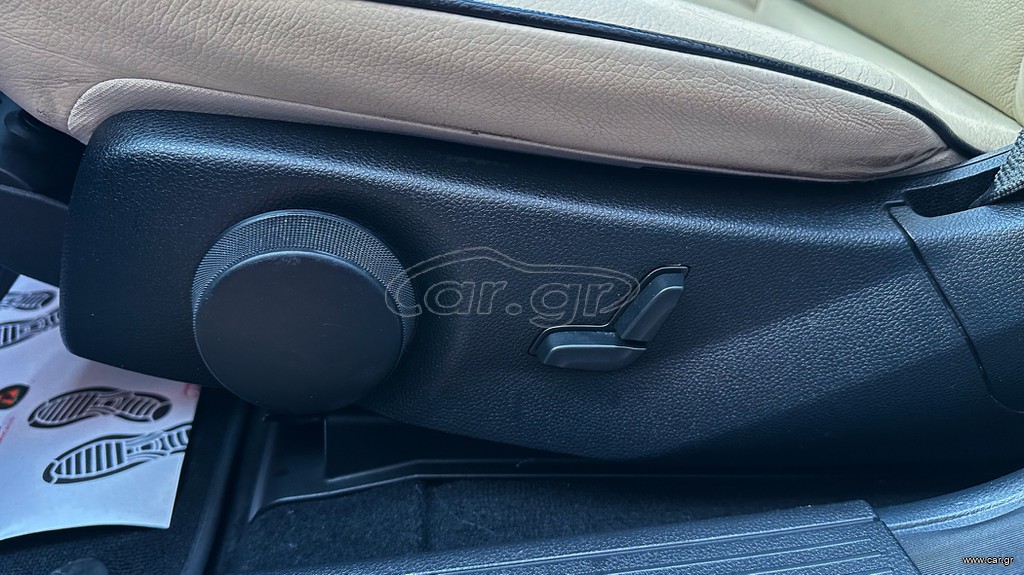 Mercedes-Benz GLK 300 thumbnail 26
