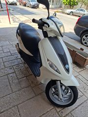 Piaggio Fly 125 2015 2015-thumb-2