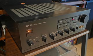Denon PMA-700V ενισχυτής