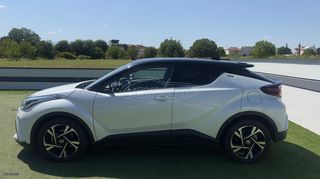 Toyota C-HR 2022-thumb-3