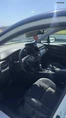 Toyota C-HR 2022-thumb-10