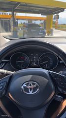 Toyota C-HR 2022-thumb-13