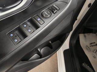 Hyundai i 30 2017 1.4•140hp•Panorama•Clima•Navi•-thumb-18