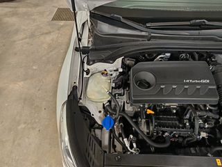 Hyundai i 30 2017 1.4•140hp•Panorama•Clima•Navi•-thumb-32