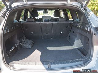 Bmw X1 2023 xDrive25e M Sport DKG7-thumb-36